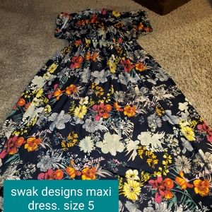 Maxi dress